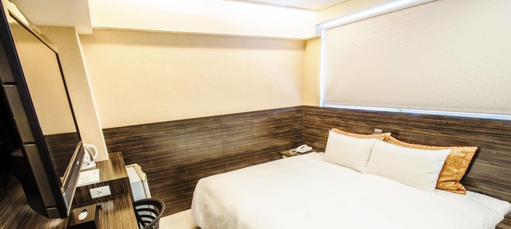 Wecan Hotel Kaohsiung Zewnętrze zdjęcie
