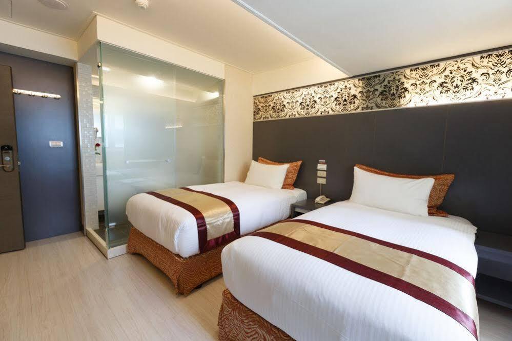 Wecan Hotel Kaohsiung Zewnętrze zdjęcie